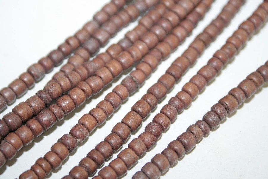 Woodbeads 4-5mm / item no.104-17-241 /  40cm / 100pcs /