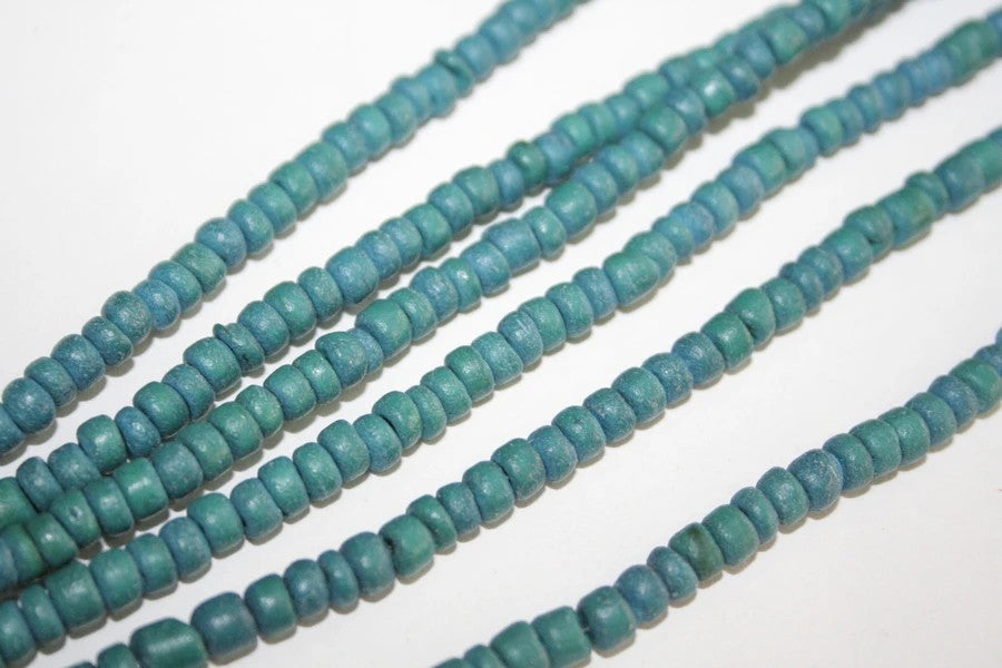 Woodbeads 4-5mm / item no.45-16-435 /  40cm / 100pcs /