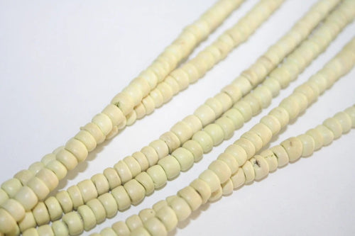 Woodbeads 4-5mm / item no.46-16-441 /  40cm / 100pcs /