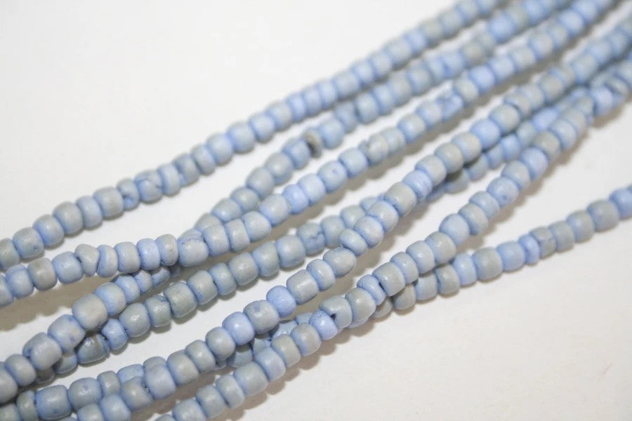 Woodbeads 2-3mm / item H005  /  40cm / 150pcs /